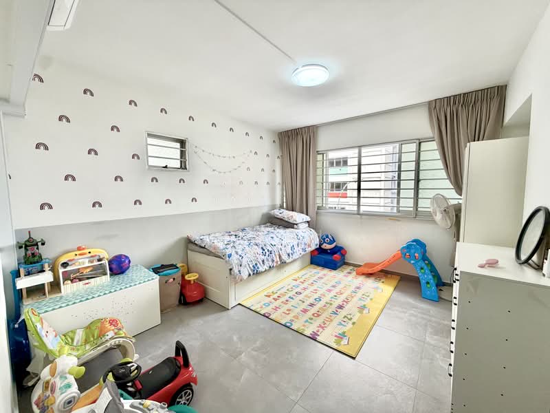290 Choa Chu Kang Avenue 3, 290 Choa Chu Kang Avenue 3, 3 Bedrooms, 1,109 sqft, HDB Flat For Sale, by Hidayat Shariff, 500182316 - Bedroom - PropertyGuru.com.sg