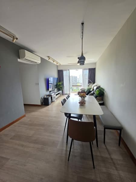 334B Anchorvale Crescent, 334B Anchorvale Crescent, 3 Bedrooms, 1,023 sqft, HDB Flat For Sale, by Val Tan, 500182317 - Living Room - PropertyGuru.com.sg