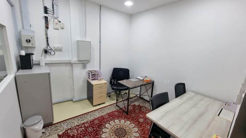 CT Foodchain, 200 Pandan Loop, 1,787 sqft, Factory / Workshop (B2) For Sale, by Selene Teh, 500182318 - Study - CommercialGuru.com.sg