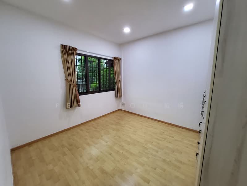 Freehold Inter Terrace at Thomson Garden Estate, Jalan Isnin, 3 Bedrooms, 1,400 sqft, Terraced House For Sale, by Peter Loh 彼得, 500182319 - Interior - PropertyGuru.com.sg
