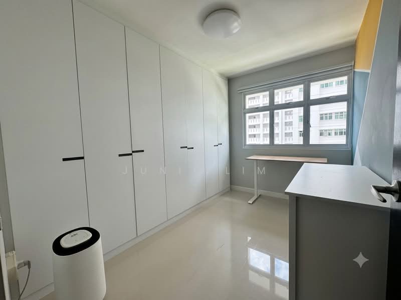 70C Telok Blangah Heights, 70C Telok Blangah Heights, 3 Bedrooms, 1,001 sqft, HDB Flat For Rent, by Junie Lim, 500182326 - Study - PropertyGuru.com.sg