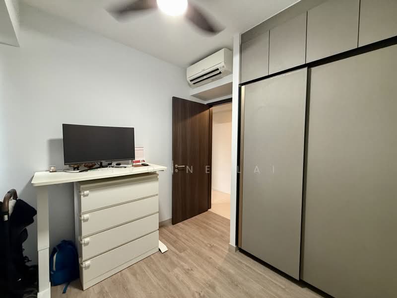 Riverfront Residences, 51 Hougang Avenue 7, 3 Bedrooms, 915 sqft, Condominium For Sale, by Yvonne Lai, 500182334 - Bedroom - PropertyGuru.com.sg
