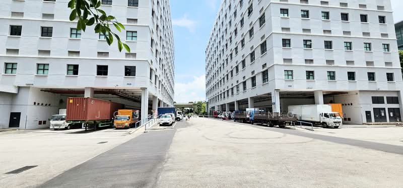 Citilink Warehouse Complex, 102E Pasir Panjang Road, 2,443 sqft, Light Industrial (B1) For Sale, by Joshua Wong, 500182336 - Exterior - CommercialGuru.com.sg