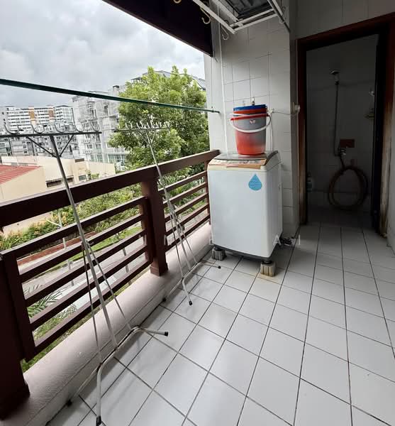 Rosalia Park, 42 Lorong Ong Lye, 2 Bedrooms, 1,098 sqft, Condominium For Sale, by Connie Lai, 500182357 - Backyard - PropertyGuru.com.sg