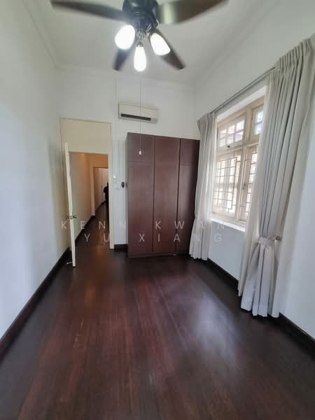 Townerville, McNair Road, 4 Bedrooms, 3,524 sqft, Conservation House For Rent, by Kenn Kwang Yu Xiang, 500182360 - Bedroom - PropertyGuru.com.sg