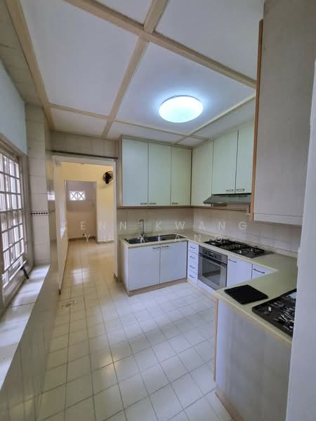 Townerville, McNair Road, 4 Bedrooms, 3,524 sqft, Conservation House For Rent, by Kenn Kwang Yu Xiang, 500182360 - Kitchen - PropertyGuru.com.sg