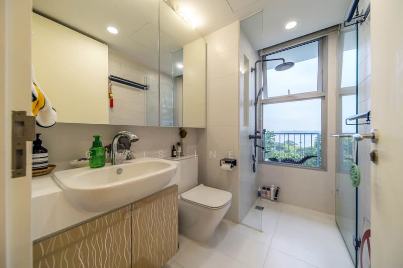 The Estuary @ Yishun, 1 Yishun Avenue 1, 2 Bedrooms, 915 sqft, Condominium For Sale, by Christine Tan, 500182367 - Bathroom - PropertyGuru.com.sg