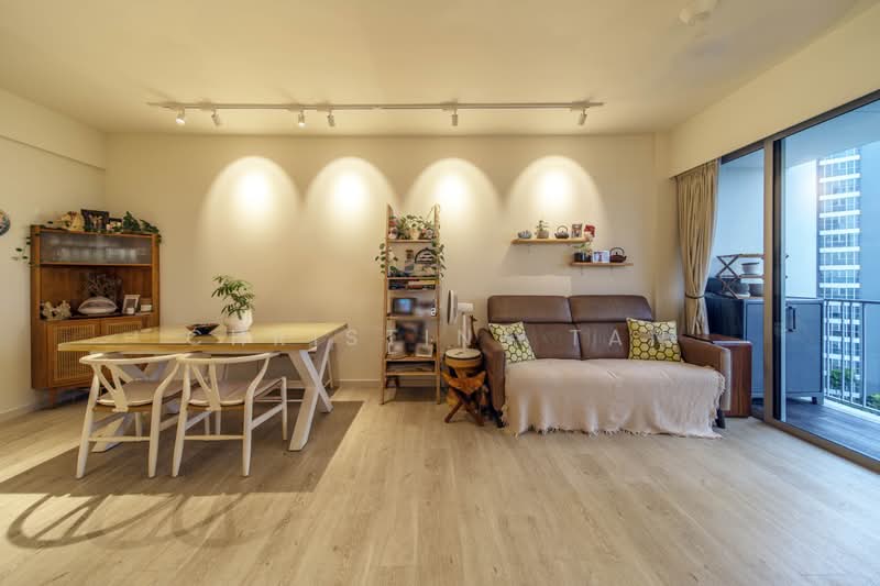 The Estuary @ Yishun, 1 Yishun Avenue 1, 2 Bedrooms, 915 sqft, Condominium For Sale, by Christine Tan, 500182367 - Living Room - PropertyGuru.com.sg