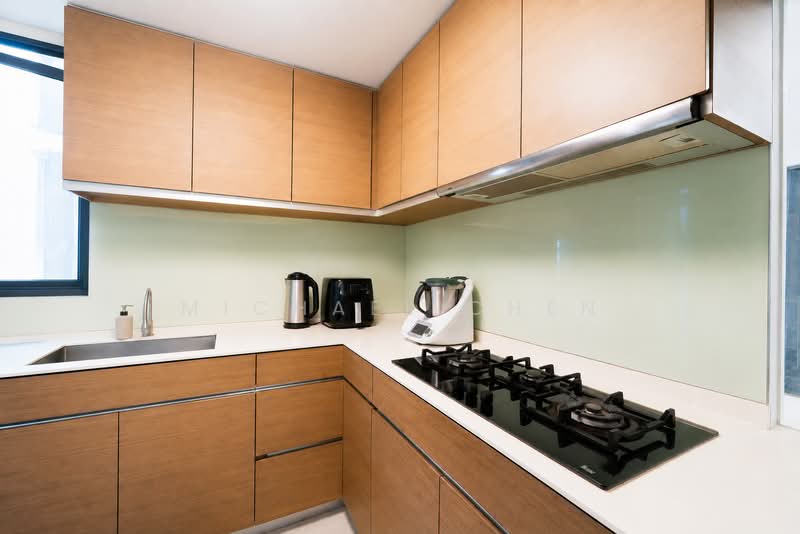 Coco Palms, 31 Pasir Ris Grove, 4 Bedrooms, 1,475 sqft, Condominium For Sale, by Michael Chen, 500182377 - Kitchen - PropertyGuru.com.sg