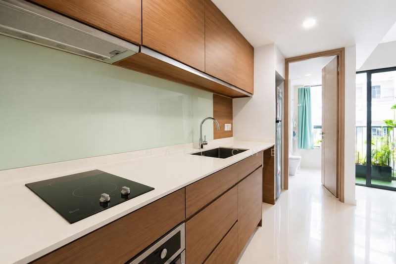 Coco Palms, 31 Pasir Ris Grove, 4 Bedrooms, 1,475 sqft, Condominium For Sale, by Michael Chen, 500182377 - Kitchen - PropertyGuru.com.sg