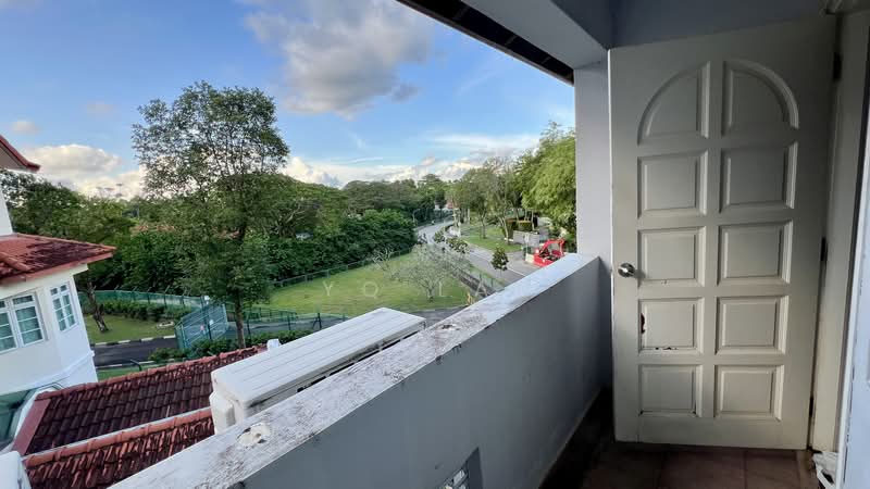 Loyang Besar Close, Loyang Besar Close, 6 Bedrooms, 2,800 sqft, Terraced House For Sale, by YQ Lai, 500182396 - Balcony - PropertyGuru.com.sg