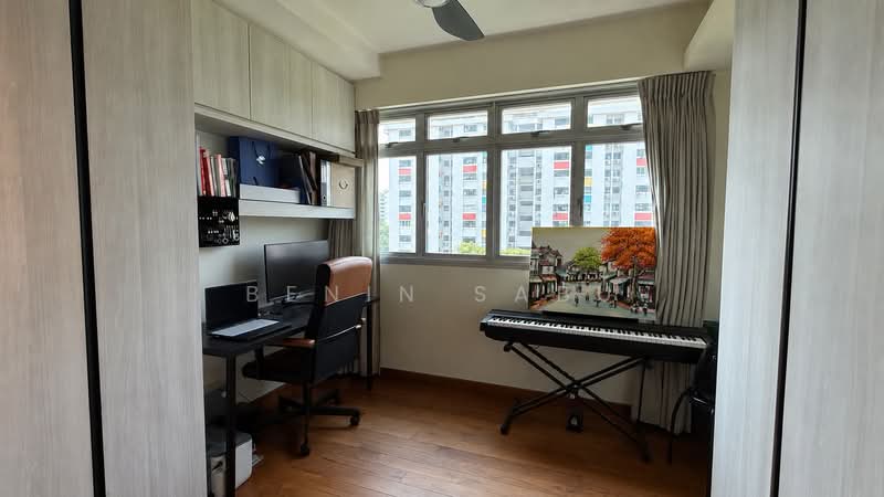 808C Chai Chee Road, 808C Chai Chee Road, 3 Bedrooms, 1,001 sqft, HDB Flat For Sale, by Benin Sabu, 500182420 - Common Room/ Walk-in wardrobe/ Study - PropertyGuru.com.sg
