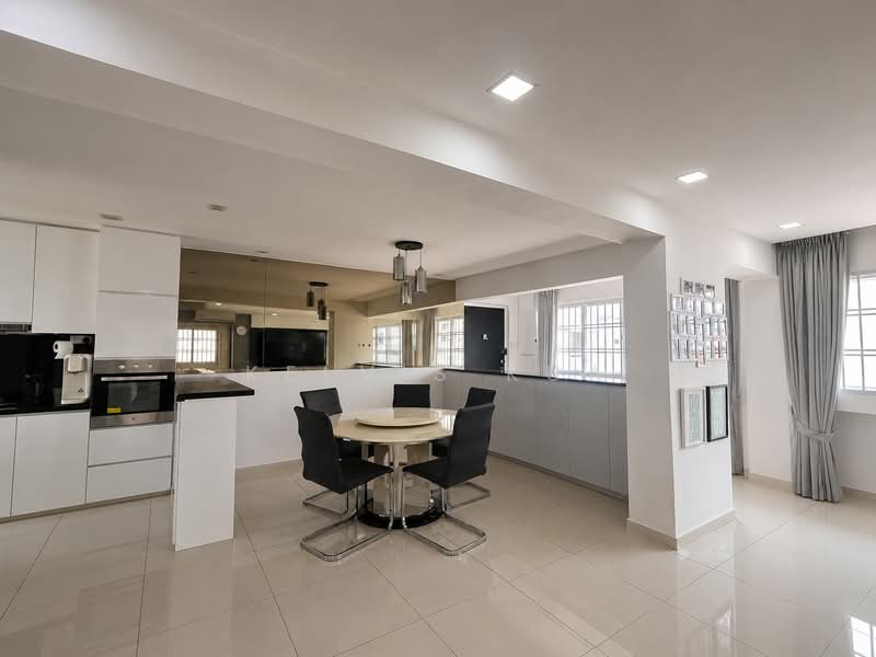 708 Jurong West Street 71, 708 Jurong West Street 71, 3 Bedrooms, 1,593 sqft, HDB Flat For Sale, by Kelvis Kua, 500182428 - Kitchen - PropertyGuru.com.sg