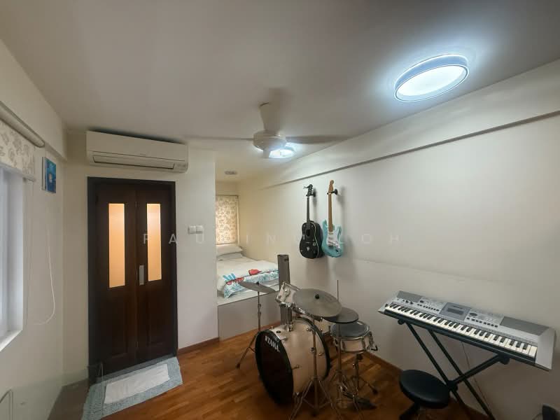 Bedok Park, Limau Garden, 5 Bedrooms, 3,600 sqft, Corner Terrace For Sale, by Pauline Loh, 500182429 - Bedroom 3 - PropertyGuru.com.sg
