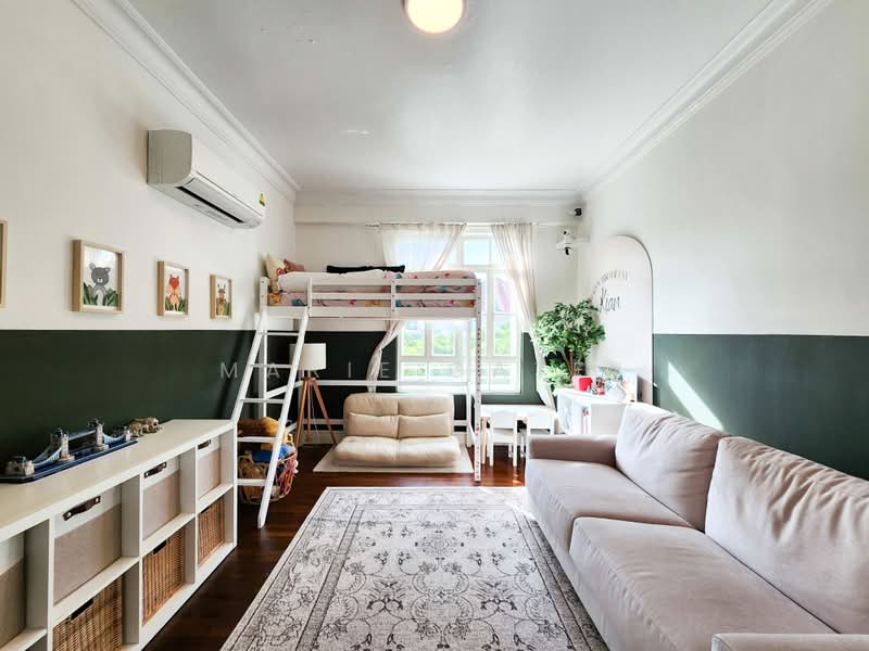Upper East Coast Road vicinity, KEW CRES, 4 Bedrooms, 3,000 sqft, Cluster House For Sale, by Marie Gates, 500182454 - Bedroom - PropertyGuru.com.sg