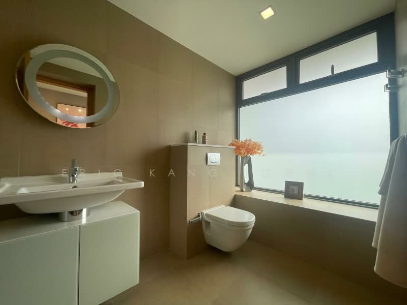 The Lumos, 9 Leonie Hill, 4 Bedrooms, 3,303 sqft, Apartment For Sale, by Eric KANG (江瑞裕), 500182459 - Bathroom - PropertyGuru.com.sg