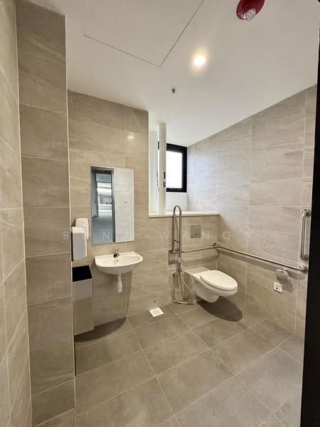 Tampines Connection, 2 Tampines North Drive 4, Pasir Ris / Tampines, 2,045 sqft, Factory / Workshop (B2) For Rent, by Song Wanqi, 500182461 - Bathroom - CommercialGuru.com.sg