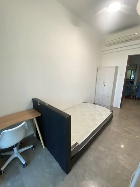 Maple Woods, 991 Bukit Timah Road, Room Rental, 90 sqft, Condominium For Rent, by Leen Yap, 500182466 - Bedroom - PropertyGuru.com.sg