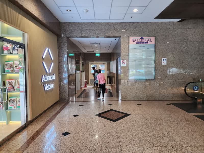Balmoral Plaza, 271 Bukit Timah Road, 800 sqft, Food & Beverage For Rent, by Wong Wai Quen 黄伟权, 500182471 - Entrance - CommercialGuru.com.sg