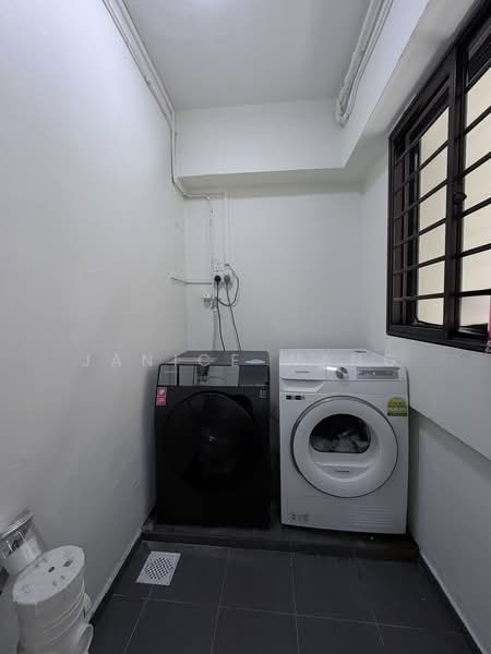 683D Woodlands Drive 62, 683D Woodlands Drive 62, 3 Bedrooms, 1,291 sqft, HDB Flat For Sale, by Janice Wang, 500182481 - Interior - PropertyGuru.com.sg