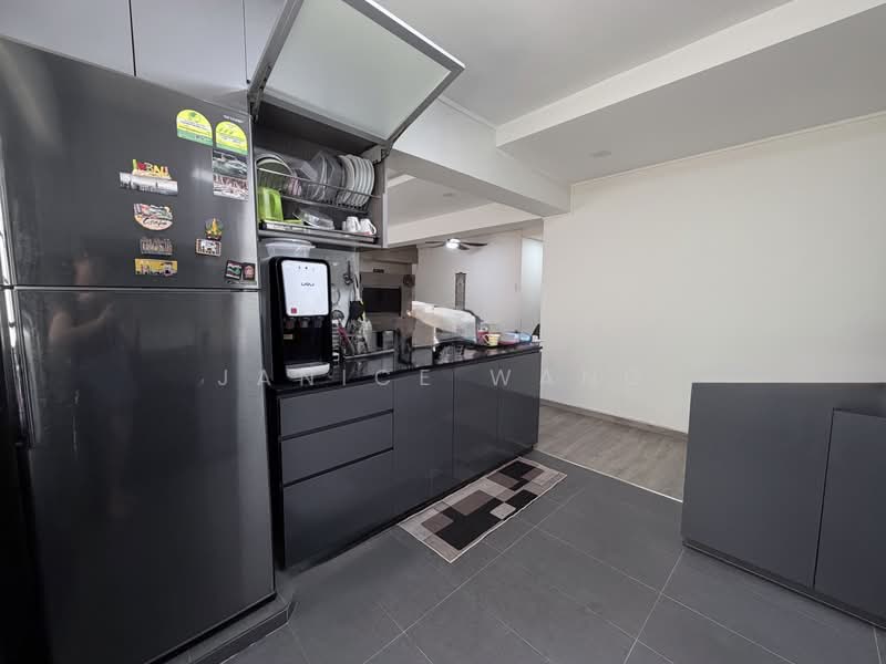 683D Woodlands Drive 62, 683D Woodlands Drive 62, 3 Bedrooms, 1,291 sqft, HDB Flat For Sale, by Janice Wang, 500182481 - Kitchen - PropertyGuru.com.sg