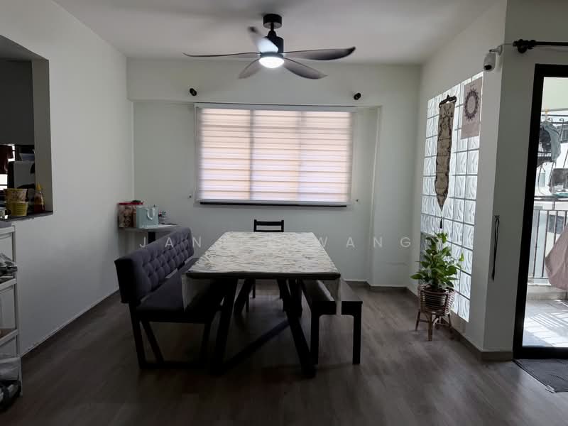 683D Woodlands Drive 62, 683D Woodlands Drive 62, 3 Bedrooms, 1,291 sqft, HDB Flat For Sale, by Janice Wang, 500182481 - Dining Room - PropertyGuru.com.sg