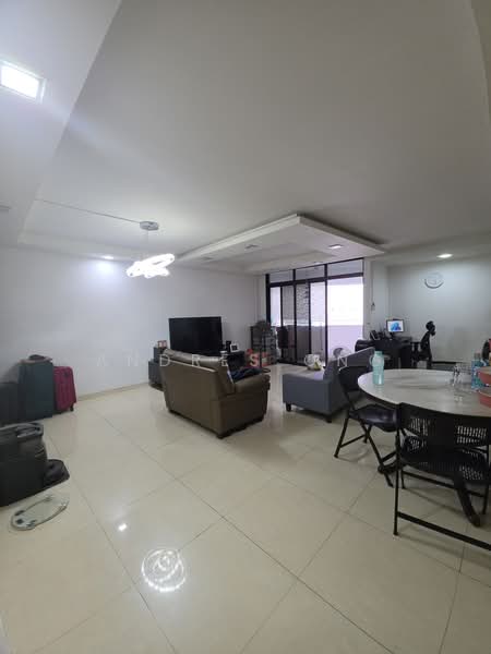 625 Jurong West Street 61, 625 Jurong West Street 61, 3 Bedrooms, 1,220 sqft, HDB Flat For Rent, by Andres Ong, 500182482 - Living Room - PropertyGuru.com.sg