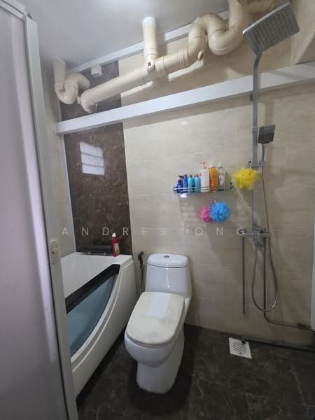 625 Jurong West Street 61, 625 Jurong West Street 61, 3 Bedrooms, 1,220 sqft, HDB Flat For Rent, by Andres Ong, 500182482 - Bathroom - PropertyGuru.com.sg