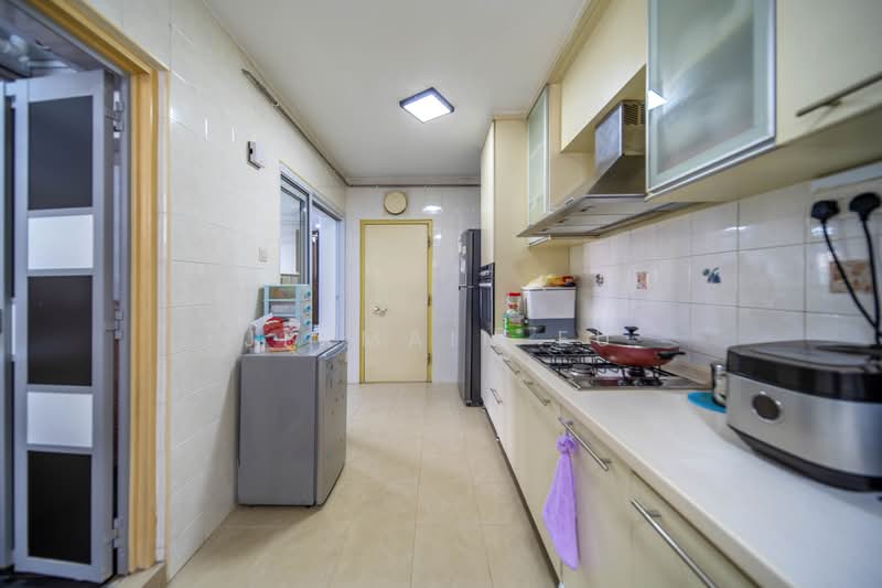 273A Jurong West Avenue 3, 273A Jurong West Avenue 3, 3 Bedrooms, 1,194 sqft, HDB Flat For Sale, by Jermain Eu, 500182484 - Kitchen - PropertyGuru.com.sg