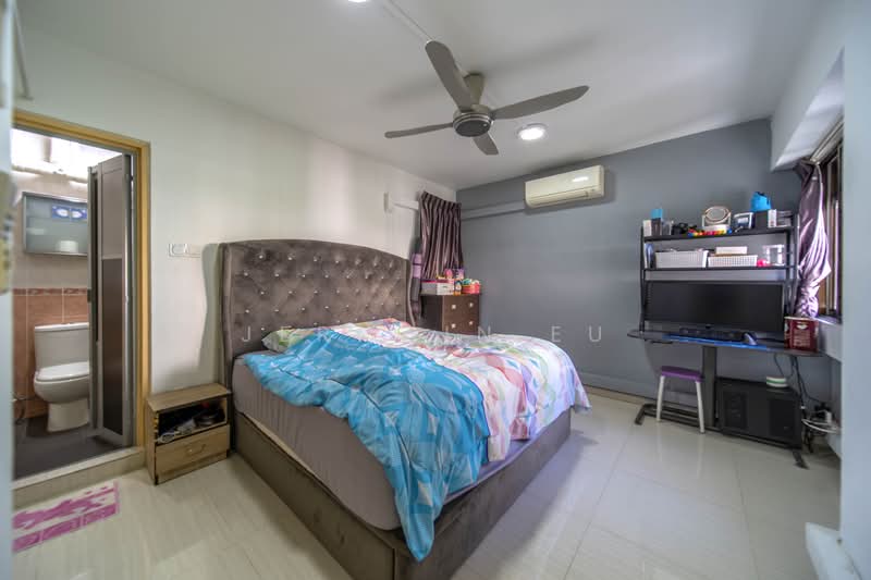 273A Jurong West Avenue 3, 273A Jurong West Avenue 3, 3 Bedrooms, 1,194 sqft, HDB Flat For Sale, by Jermain Eu, 500182484 - Bedroom - PropertyGuru.com.sg