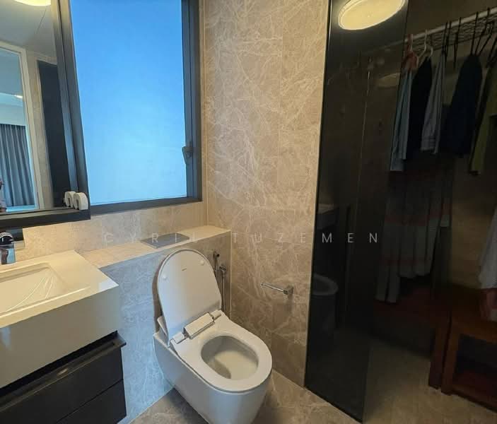 Riviere, 1 Jiak Kim Street, 2 Bedrooms, 840 sqft, Condominium For Rent, by Cyril Tuzemen, 500182490 - Bathroom - PropertyGuru.com.sg