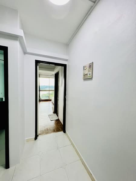 Orchid Park Condominium, 81 Yishun Street 81, Room Rental, 120 sqft, Condominium For Rent, by ACJ HOMEMATE COLIVING, 500182492 - Corridor - PropertyGuru.com.sg