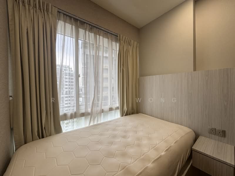 The Peak @ Cairnhill II, 61 Cairnhill Circle, 2 Bedrooms, 829 sqft, Condominium For Rent, by Richard Wong, 500182506 - Bedroom - PropertyGuru.com.sg