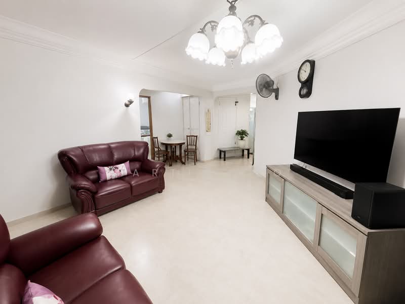 202 Yishun Street 21, 202 Yishun Street 21, 2 Bedrooms, 764 sqft, HDB Flat For Sale, by Martin Yeo, 500182512 - Living Room - PropertyGuru.com.sg