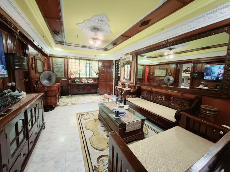 129 Ang Mo Kio Avenue 3, 129 Ang Mo Kio Avenue 3, 3 Bedrooms, 1,054 sqft, HDB Flat For Sale, by Lydia Hanim, 500182521 - Living Room - PropertyGuru.com.sg