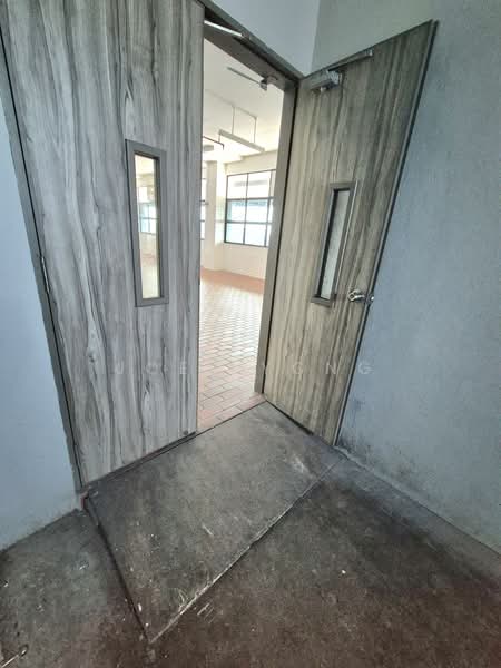 walking distance to aljunied mrt!, own door unit with waterpoint (aljunied)!, 5,048 sqft, Light Industrial (B1) For Rent, by Joel Yong, 500182526 - CommercialGuru.com.sg