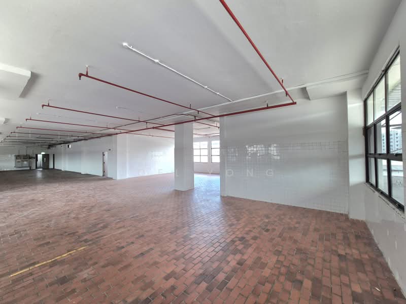 walking distance to aljunied mrt!, own door unit with waterpoint (aljunied)!, 5,048 sqft, Light Industrial (B1) For Rent, by Joel Yong, 500182526 - CommercialGuru.com.sg