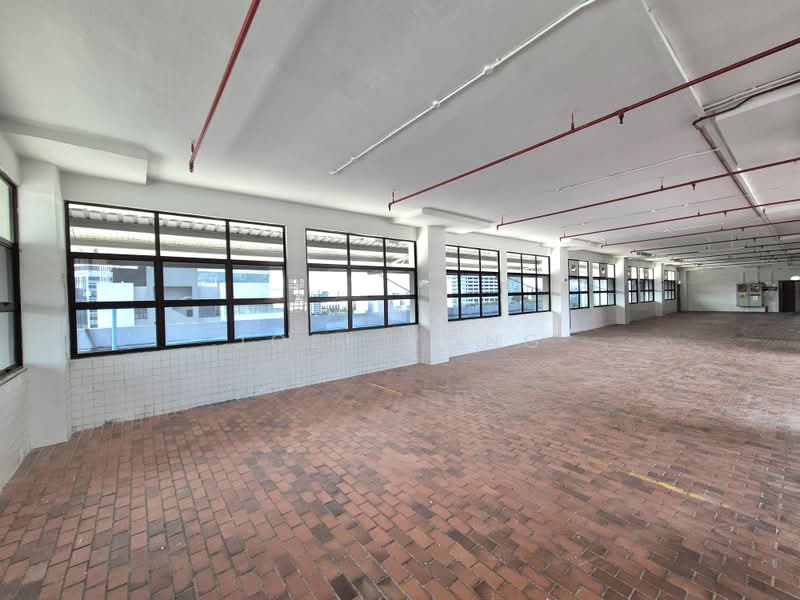 walking distance to aljunied mrt!, own door unit with waterpoint (aljunied)!, 5,048 sqft, Light Industrial (B1) For Rent, by Joel Yong, 500182526 - CommercialGuru.com.sg
