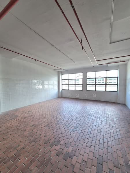walking distance to aljunied mrt!, own door unit with waterpoint (aljunied)!, 5,048 sqft, Light Industrial (B1) For Rent, by Joel Yong, 500182526 - CommercialGuru.com.sg