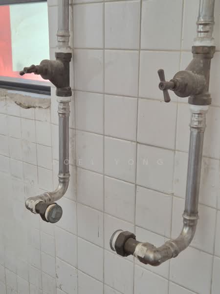 walking distance to aljunied mrt!, own door unit with waterpoint (aljunied)!, 5,048 sqft, Light Industrial (B1) For Rent, by Joel Yong, 500182526 - CommercialGuru.com.sg