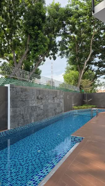 东部最好 Siglap Resort Inspired Home, , 5 Bedrooms, 7,000 sqft, Semi-Detached House For Sale, by Jessie Lim, 500182529 - Exterior - PropertyGuru.com.sg
