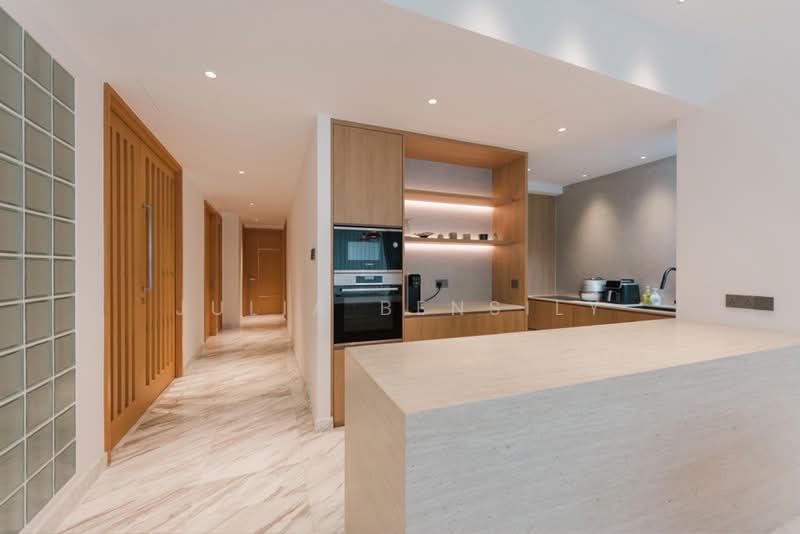 Buckley 18, 18 Buckley Road, 2 Bedrooms, 1,281 sqft, Apartment For Sale, by Julia Bensily, 500182530 - PropertyGuru.com.sg