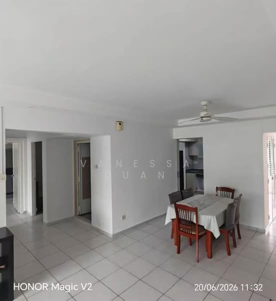 522 Woodlands Drive 14, 522 Woodlands Drive 14, 3 Bedrooms, 1,120 sqft, HDB Flat For Rent, by Vanessa Duan, 500182537 - Living Room - PropertyGuru.com.sg