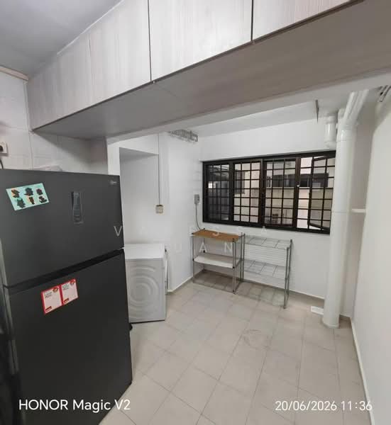 522 Woodlands Drive 14, 522 Woodlands Drive 14, 3 Bedrooms, 1,120 sqft, HDB Flat For Rent, by Vanessa Duan, 500182537 - Kitchen - PropertyGuru.com.sg