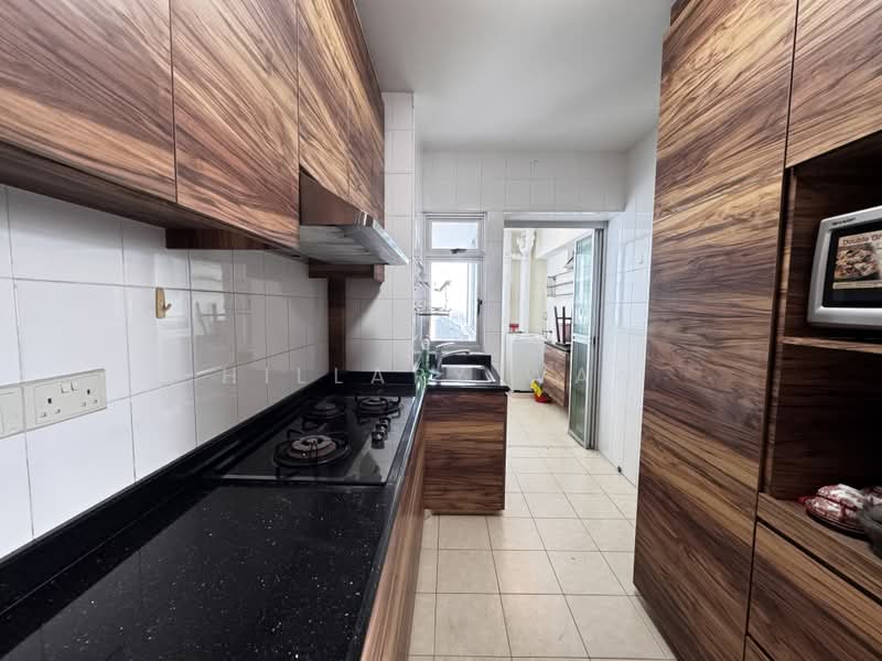 18D Holland Drive, 18D Holland Drive, 3 Bedrooms, 990 sqft, HDB Flat For Sale, by Hillary Wan, 500182539 - Kitchen - PropertyGuru.com.sg
