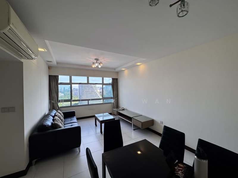 18D Holland Drive, 18D Holland Drive, 3 Bedrooms, 990 sqft, HDB Flat For Sale, by Hillary Wan, 500182539 - Living Room - PropertyGuru.com.sg