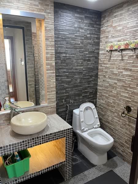 Costa Del Sol, 68 Bayshore Road, 3 Bedrooms, 1,313 sqft, Condominium For Rent, by Melvin Sim, 500182542 - Bathroom - PropertyGuru.com.sg