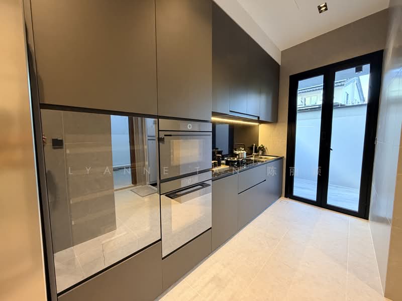 Brand New Landed At Sembawang | 4 Levels With Lift, , 5 Bedrooms, 4,834 sqft, Terraced House For Sale, by Lyanne Tan 陈丽颖, 500182546 - Kitchen - PropertyGuru.com.sg