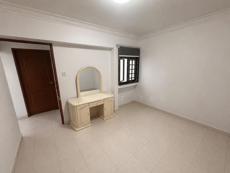 691 Jurong West Central 1, 691 Jurong West Central 1, 3 Bedrooms, 1,065 sqft, HDB Flat For Sale, by Vincent Tan, 500182560 - Bedroom - PropertyGuru.com.sg