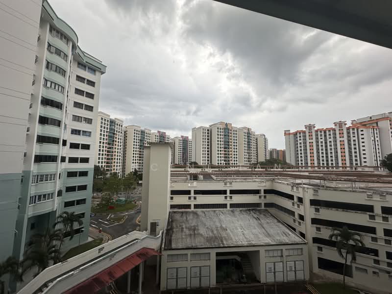 691 Jurong West Central 1, 691 Jurong West Central 1, 3 Bedrooms, 1,065 sqft, HDB Flat For Sale, by Vincent Tan, 500182560 - Exterior - PropertyGuru.com.sg